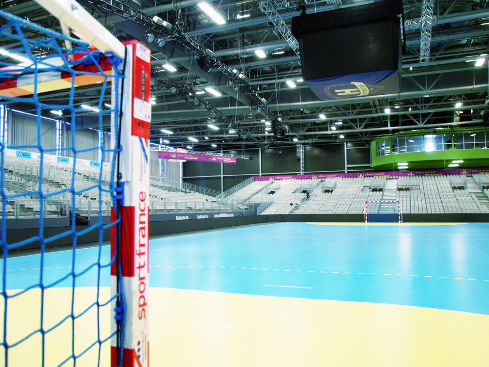 Les événements sportifs au parc des expositions de Nantes. Qui sommes nous ? EXPONANTES Les événements sportifs au parc des expositions de Nantes. Qui sommes nous ? EXPONANTES